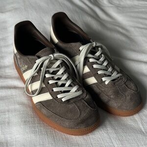 Adidas Handball Spezial Brown and cream sneakers